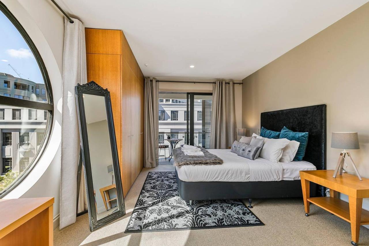 Enormous One Bedroom Beauty In Cbd! Free Parking Окленд Экстерьер фото