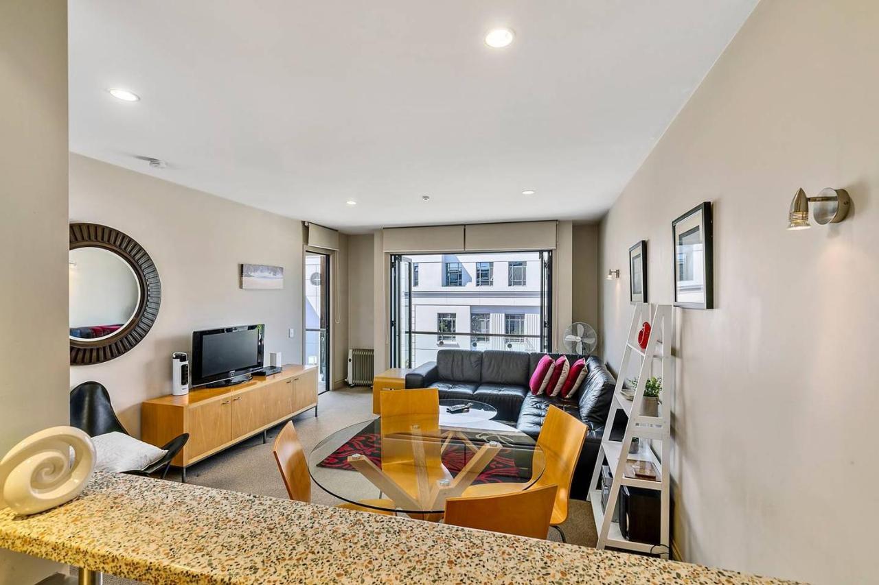 Enormous One Bedroom Beauty In Cbd! Free Parking Окленд Экстерьер фото