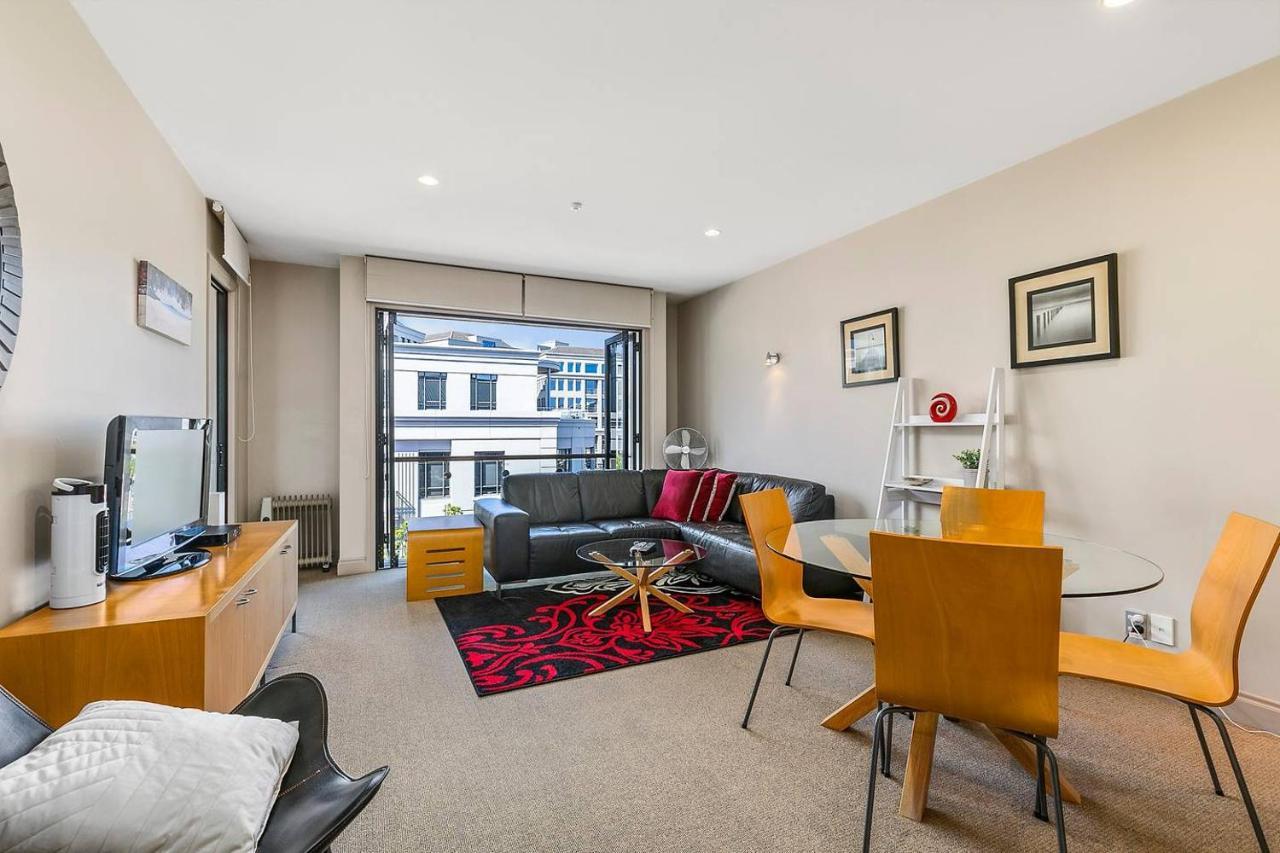 Enormous One Bedroom Beauty In Cbd! Free Parking Окленд Экстерьер фото